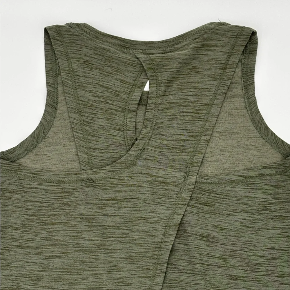 EUC Old Navy Active Tank Tops Bundle